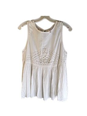 Xhilaration Top
